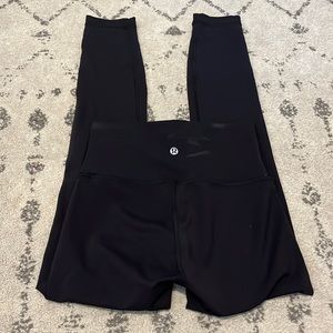 Lululemon high rise 27’ wonder train size 4